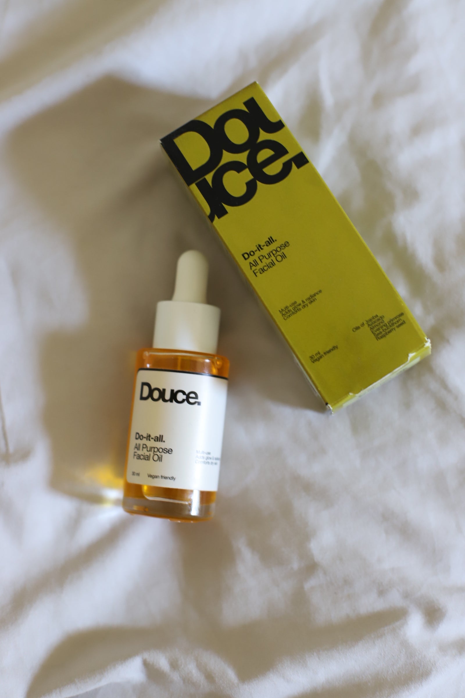 L’huile Do-It-All : le cœur du rituel